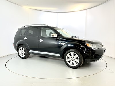 Lot 17 - 2008 Mitsubishi Outlander