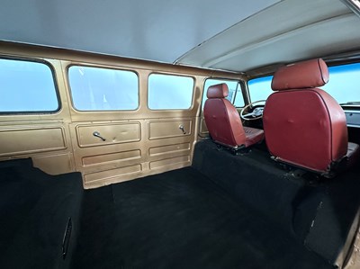 Lot 68 - 1961 Chevrolet Corvair Greenbrier