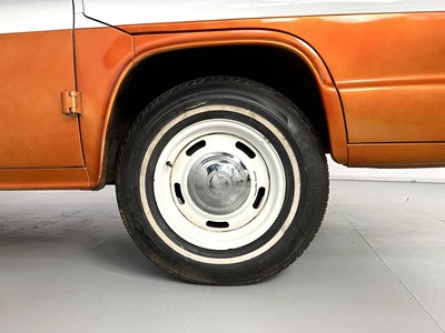 Lot 68 - 1961 Chevrolet Corvair Greenbrier