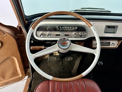 Lot 68 - 1961 Chevrolet Corvair Greenbrier
