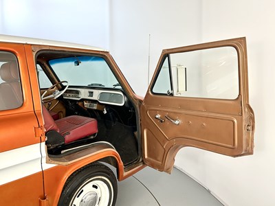Lot 68 - 1961 Chevrolet Corvair Greenbrier