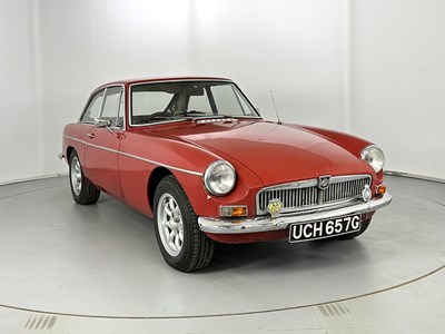Lot 120 - 1968 MG BGT