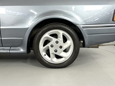 Lot 10 - 1988 Ford Escort RS Turbo