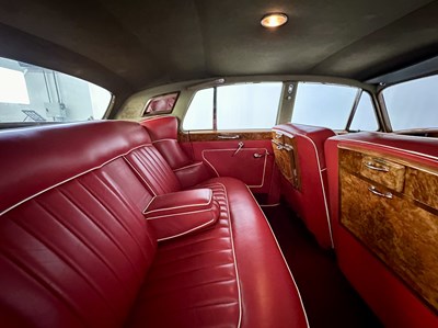Lot 42 - 1960 Bentley S2