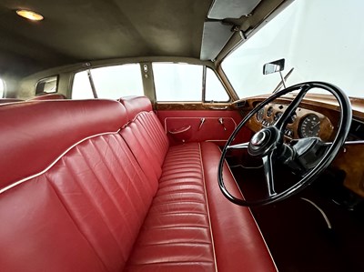 Lot 42 - 1960 Bentley S2