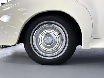 Lot 42 - 1960 Bentley S2