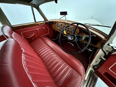 Lot 42 - 1960 Bentley S2