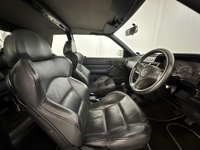 Lot 26 - 1993 Ford Escort XR3i Cabriolet