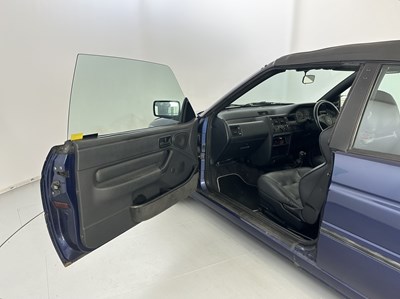 Lot 26 - 1993 Ford Escort XR3i Cabriolet