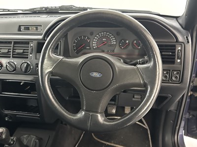 Lot 26 - 1993 Ford Escort XR3i Cabriolet