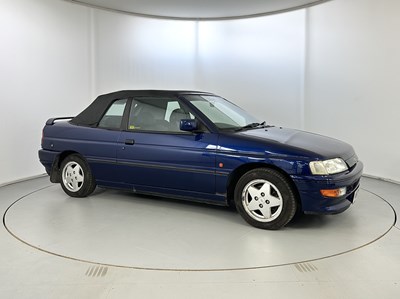 Lot 26 - 1993 Ford Escort XR3i Cabriolet