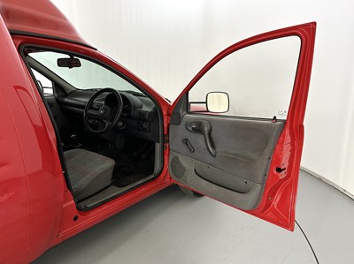 Lot 110 - 1996 Vauxhall Corsa B Combo