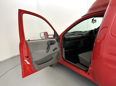 Lot 110 - 1996 Vauxhall Corsa B Combo