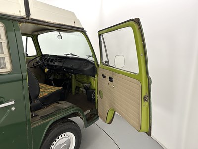 Lot 87 - 1977 Volkswagen T2