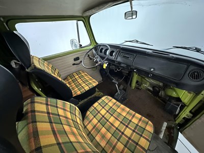 Lot 87 - 1977 Volkswagen T2