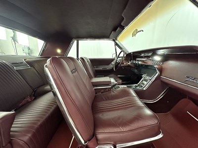 Lot 58 - 1965 Ford Thunderbird