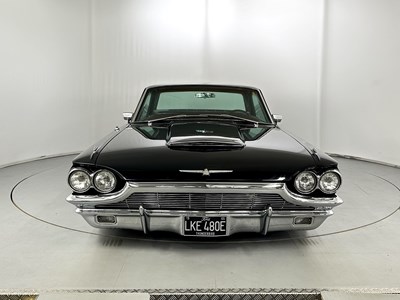 Lot 58 - 1965 Ford Thunderbird
