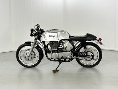 Lot 86 - 1964 Norton Manx 500cc