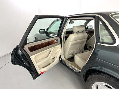 Lot 19 - 1997 Jaguar XJ Executive