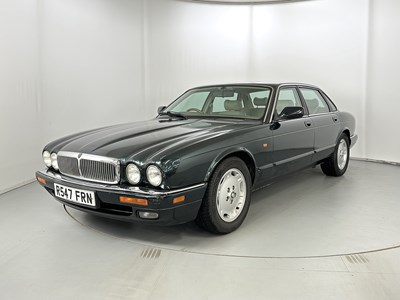 Lot 19 - 1997 Jaguar XJ Executive