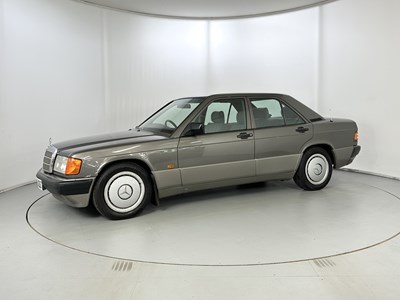 Lot 5 - 1990 Mercedes-Benz 190E