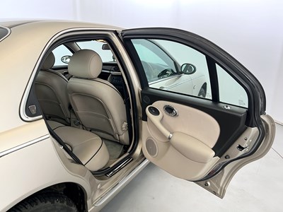 Lot 25 - 2000 Rover 75 Connoisseur