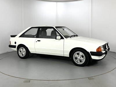 Lot 52 - 1983 Ford Escort XR3i