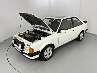 Lot 52 - 1983 Ford Escort XR3i