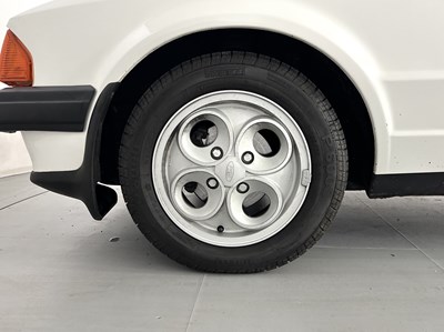 Lot 52 - 1983 Ford Escort XR3i