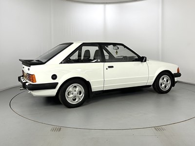 Lot 52 - 1983 Ford Escort XR3i