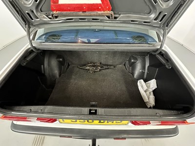 Lot 32 - 1989 Mercedes-Benz 190E