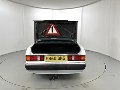 Lot 32 - 1989 Mercedes-Benz 190E