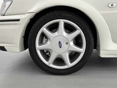 Lot 21 - 1995 Ford Fiesta Van