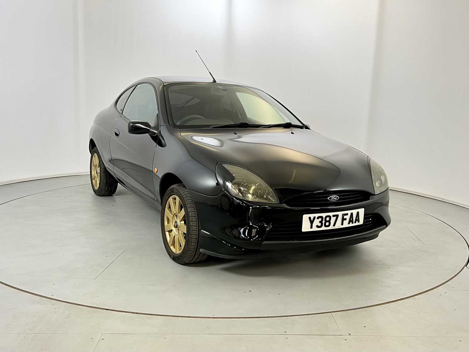 Lot 20 - 2001 Ford Puma Black