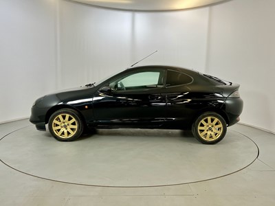 Lot 20 - 2001 Ford Puma Black