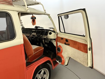 Lot 45 - 1976 Volkswagen T2
