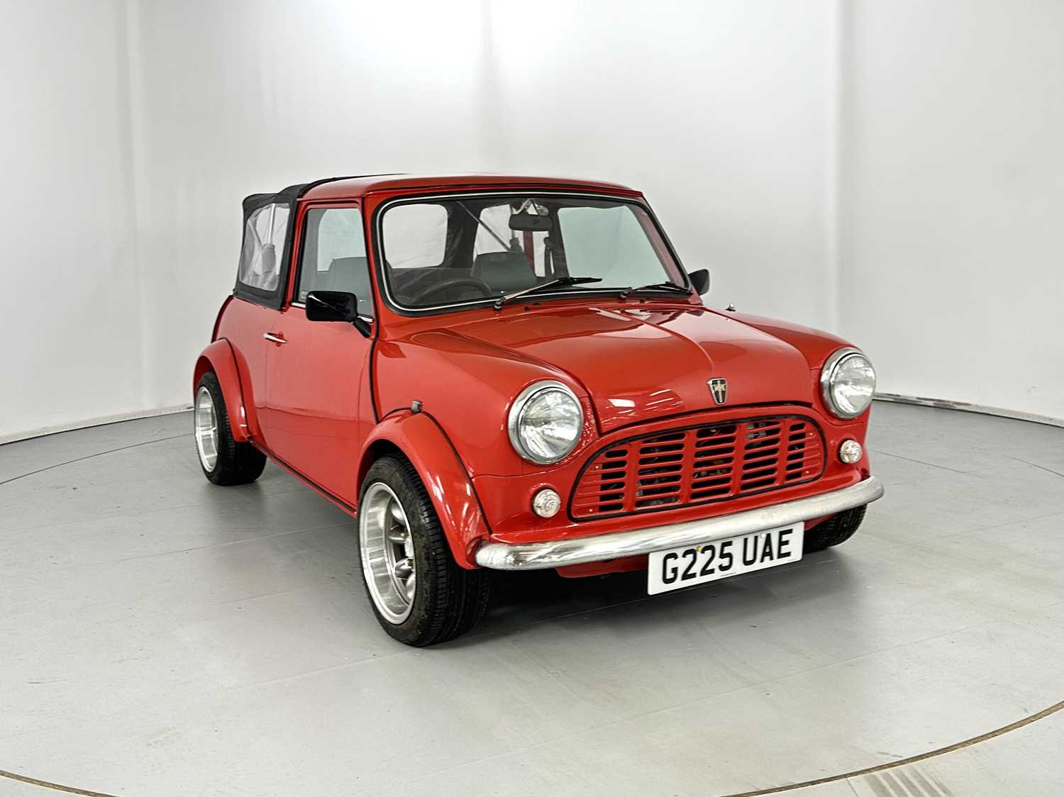 Lot 150 - 1989 Mini Mayfair