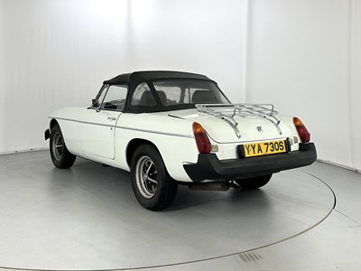 Lot 4 - 1977 MG B Roadster