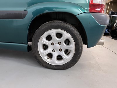 Lot 27 - 1999 Citroen Saxo VTS