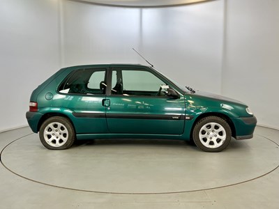 Lot 27 - 1999 Citroen Saxo VTS