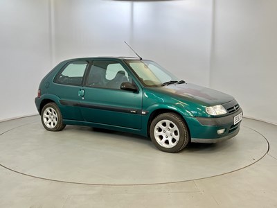 Lot 27 - 1999 Citroen Saxo VTS