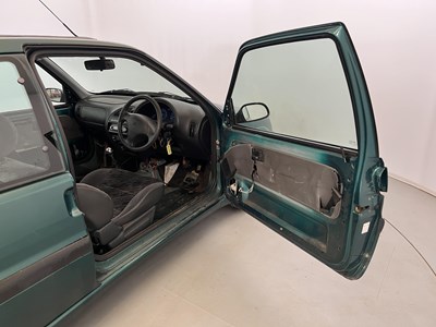 Lot 27 - 1999 Citroen Saxo VTS