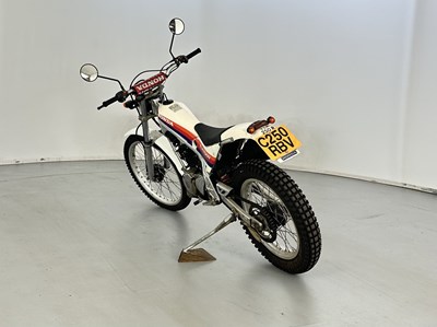 Lot 40 - 1986 Honda TLR 250R