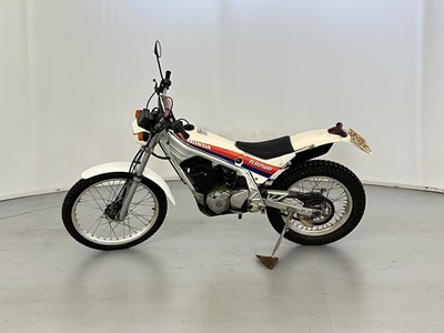 Lot 40 - 1986 Honda TLR 250R
