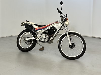 Lot 40 - 1986 Honda TLR 250R