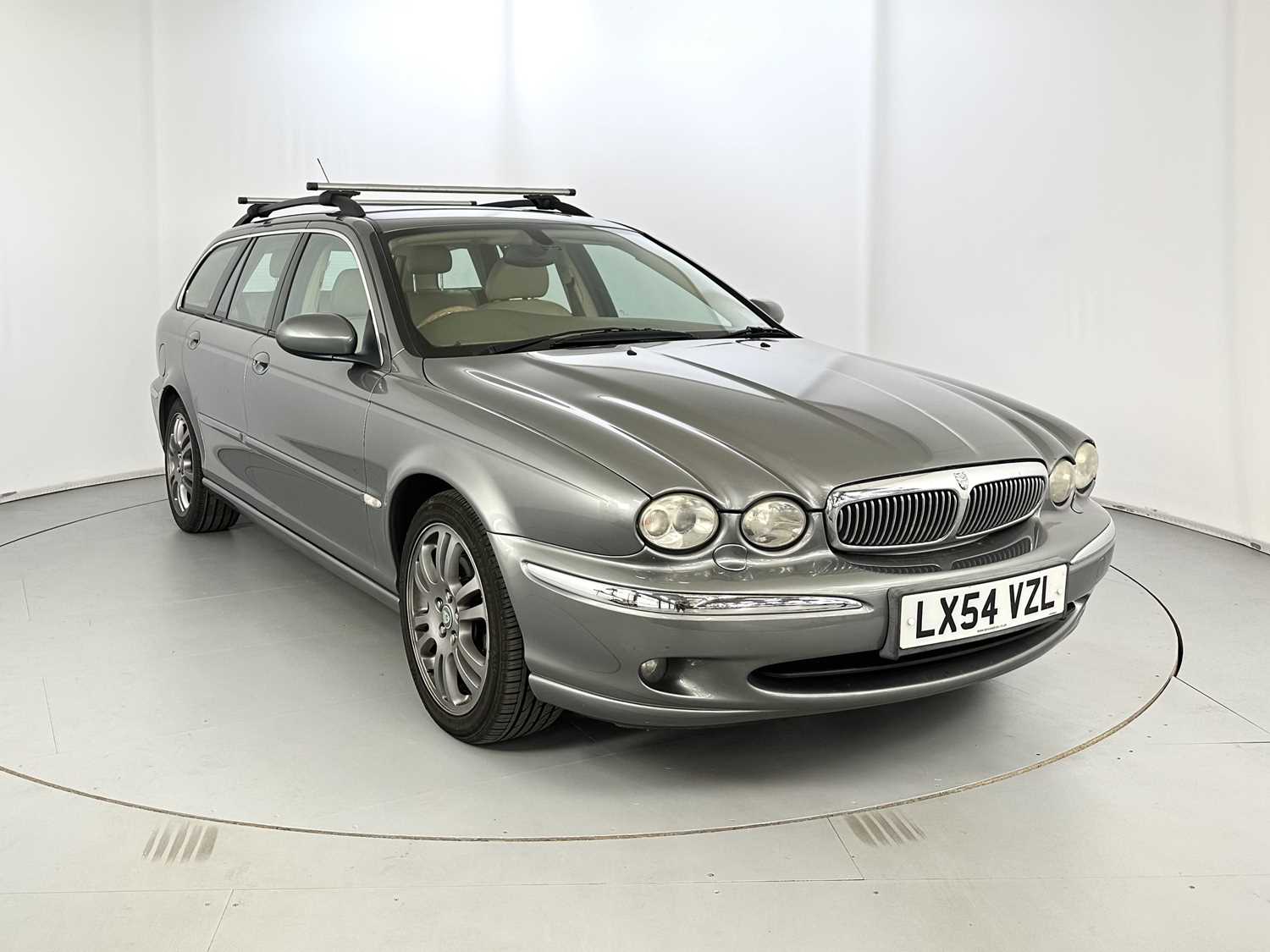 Lot 77 - 2004 Jaguar X-Type