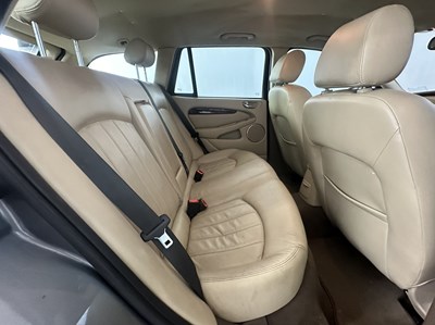 Lot 77 - 2004 Jaguar X-Type