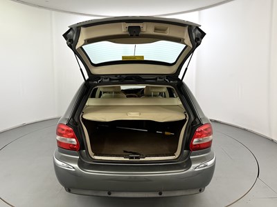 Lot 77 - 2004 Jaguar X-Type