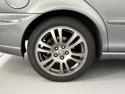 Lot 77 - 2004 Jaguar X-Type