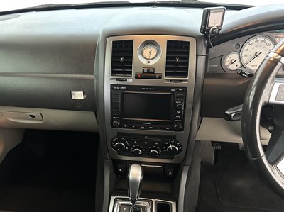 Lot 74 - 2007 Chrysler 300C Hemi